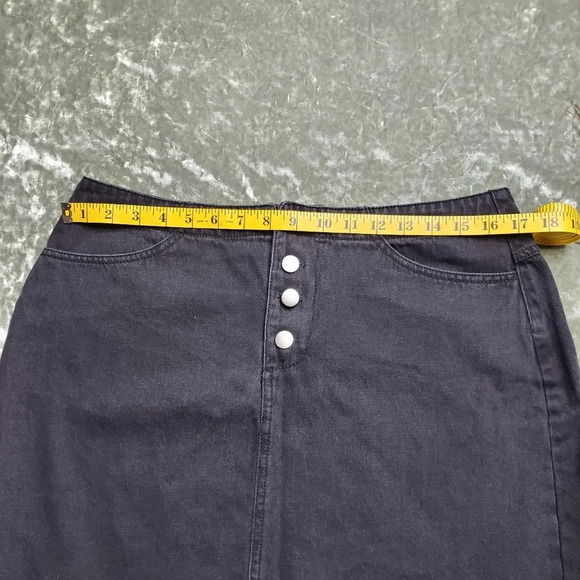 Forever 21 Black Denim Skirt - Picture 5 of 7